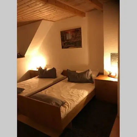 Ferienwohnung *alte-schreinerei* Klassen *