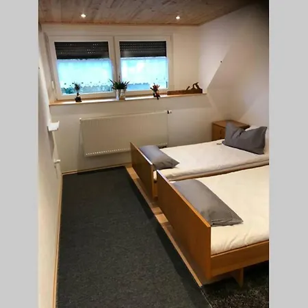 Ferienwohnung *alte-schreinerei* Klassen *