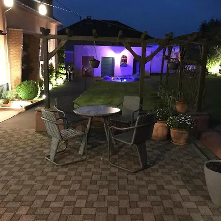 Ferienwohnung *alte-schreinerei* Klassen *