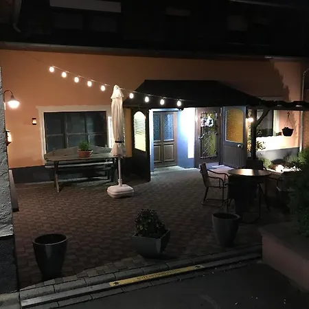 Ferienwohnung *alte-schreinerei* Klassen Apartment
